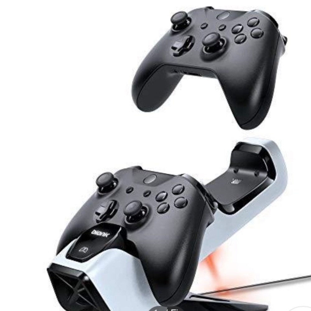🌸2 for $15,3 for $20🌸Bionik BNK-9029 Power Dual Rechargeable Dock Xbox One